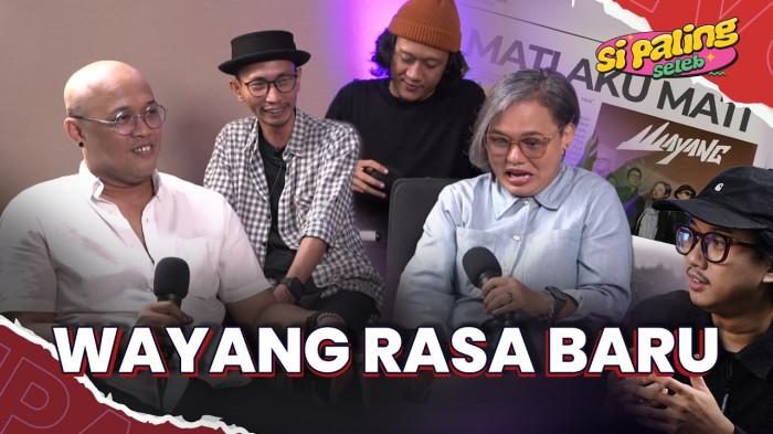 BAND WAYANG - Personel band Wayang berbincang dalam siniar Si Paling Seleb di Studio Tribun Network, Jalan Palmerah Selatan, Jakarta Pusat, beberapa waktu lalu. Dalam kesempatan itu, mereka memperkenalkan formasi baru Wayang sekaligus menceritakan proses kreatif di balik single terbaru berjudul Mati Aku Mati yang hadir dengan aransemen musik lebih rock.