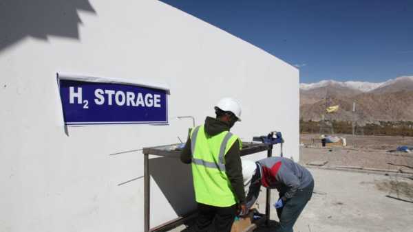 Green Hydrogen (Photos Credit: Getty Images)