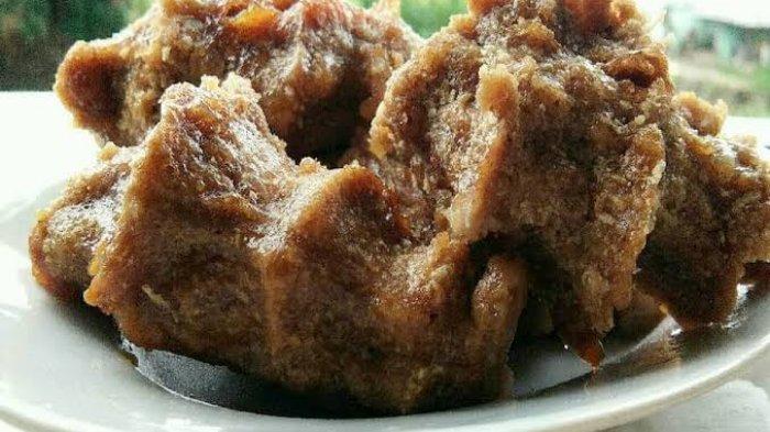Itak Gurgur atau Pohul-pohul, makanan khas Batak Toba.