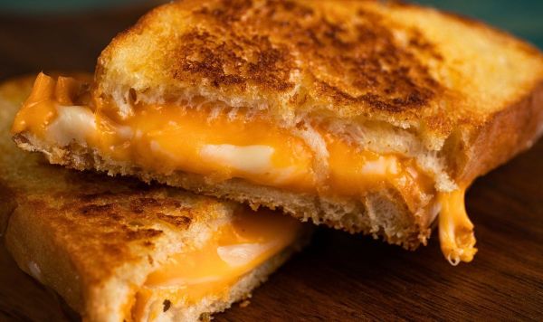 Picture of a crispy yet melty cheese toastie Picture of a crispy yet melty cheese toastie