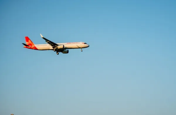 A Sun PhuQuoc Airways plane on the sky. Photo courtesy of Sun Group