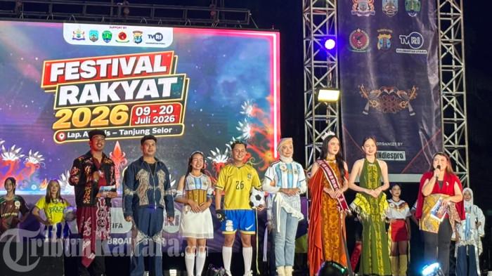 16072026 fashion show Festival Rakyat 02