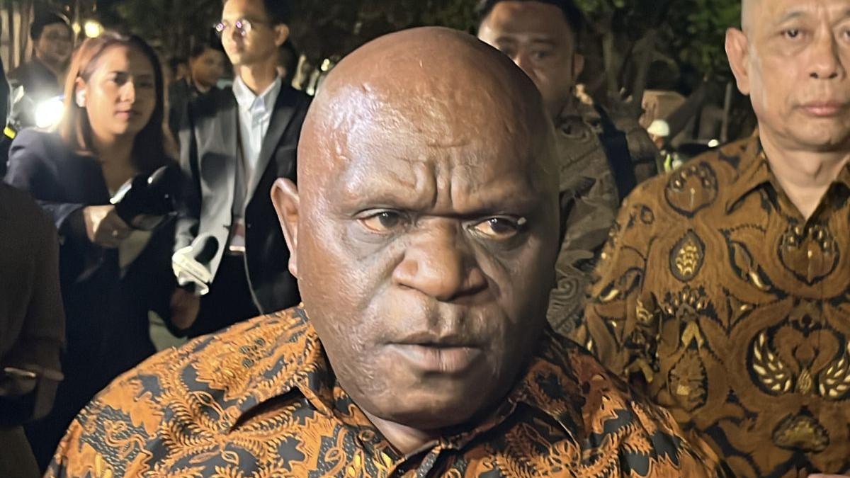 POLEMIK KOPDES - Menteri HAM, Natalius Pigai 
