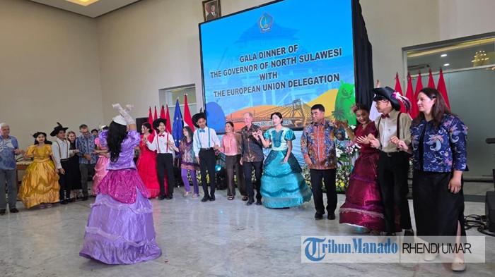 rekreasi saat pihak Delegasi Uni Eropa dijamu makan malam di Wisma Negara Bumi Beringin