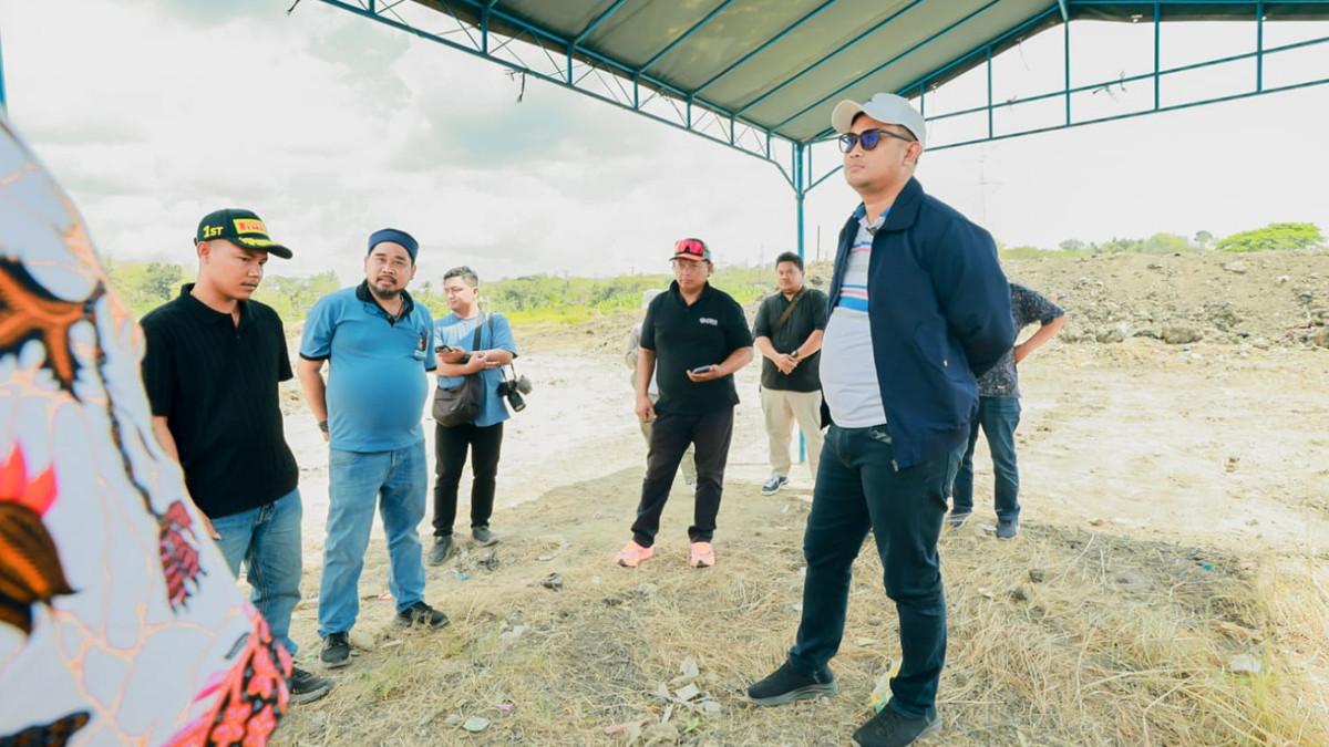 MOTOCROSS INTERNATIONAL KLATEN - Bupati Klaten Hamenang Wajar Ismoyo bersama Ketua IMI Provinsi Jawa Tengah meninjau kesiapan Sirkuit Bokong Semar, kawasan Rowo Jombor, Klaten, Minggu (19/7/2026), menjelang Klaten International Motocross & Kejurnas Round 6 2026.
