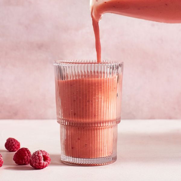 mango raspberry smoothie Credit: Ali Redmond