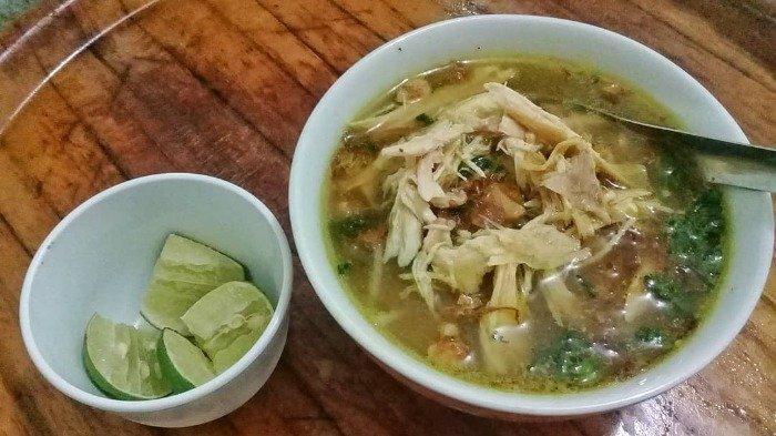 Soto Selan, satu soto enak di Semarang dengan rating tinggi.