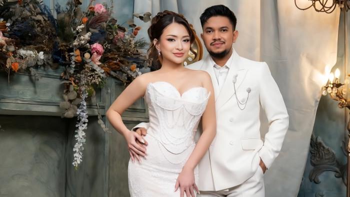 HITUNG HARI - Nathalie Holscher kembali unggah foto prewedding dengan Aripat jelang pernikahan mereka. Postingan itu disertai keterangan, 