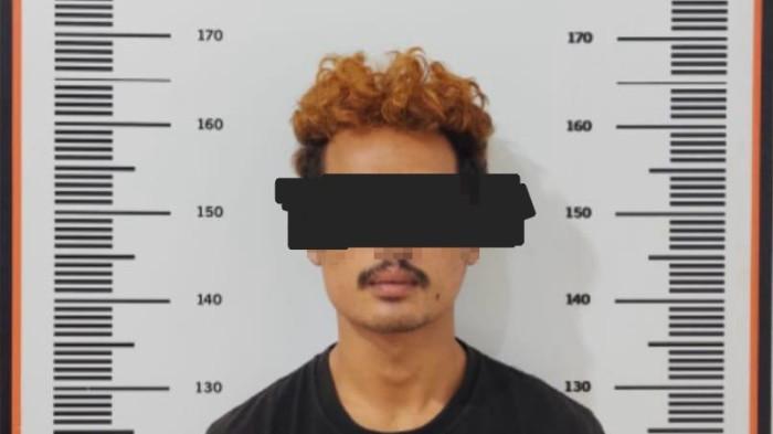 PELAKU ASUSILA  - ARBB, pelaku asusila terhadap anak di bawah umur di Batam ditangkap Polsek Sagulung, Rabu (15/7/2026).