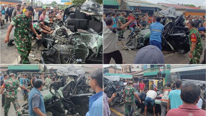 KECELAKAAN BERUNTUN SIBOLANGIT - Sejumlah kendaraan tampak ringsek usai terjadi kecelakaan beruntun di Jalan Jamin Ginting, tepatnya di depan Green Hill Sibolangit, Jumat (17/7/2026). Akibat kecelakaan ini, dikabarkan melibatkan tujuh mobil. (TRIBUN MEDAN/Muhammad Nasrul)