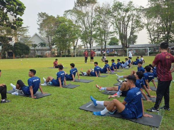 Adhyaksa FC sudah mulai melakukan latihan jelang musim 2026-2027 di Lapangan SPH Karawaci, Tangerang, Rabu (15/7/2026).