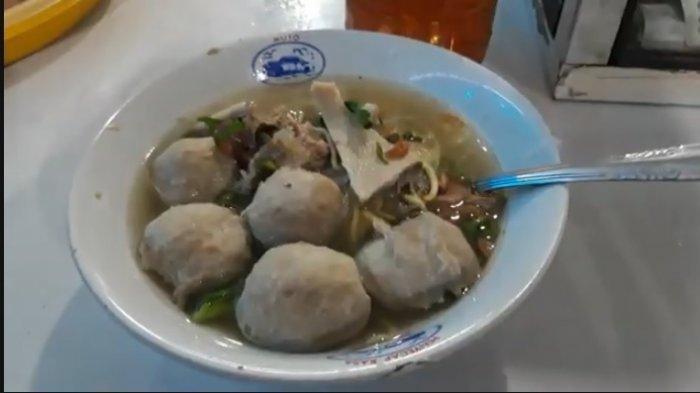 Bakso Mawardi, satu bakso di semarang yang punya rating tinggi di Google Maps.