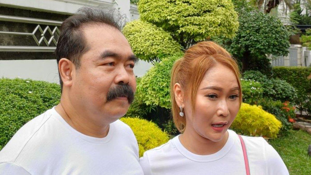 Inul Daratista dan Adam Suseno.