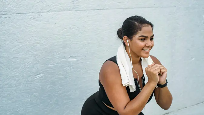 Apakah Squat Bisa Mengecilkan Perut? [Dok/Pexels.com/Ketut Subiyanto].