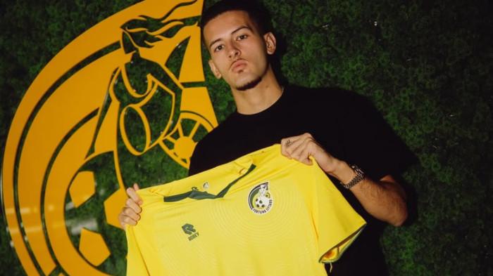 KLUB BARU HUBNER - Pemain Timnas Indonesia, Justin Hubner resmi membela klub Liga Belanda, Fortuna Sittard pada Selasa (29/7/2025). (Foto diunduh dari Instagram Fortuna Sittard)