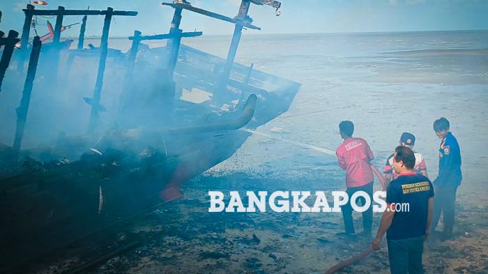 20260725 Puing-puing sisa kapal terbakar