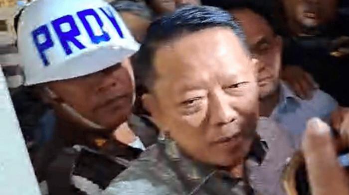 MERASA DIKRIMINALISASI -- Mantan Jaksa Agung Muda Tindak Pidana Khusus (Jampidsus) Kejaksaan Agung, Febrie Adriansyah, mengaku merasa dikriminalisasi usai resmi ditahan dalam kasus dugaan korupsi dan tindak pidana pencucian uang (TPPU) PT ASABRI.