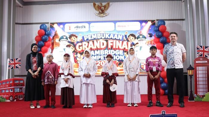 Lomba Bahasa Inggris di HST 0