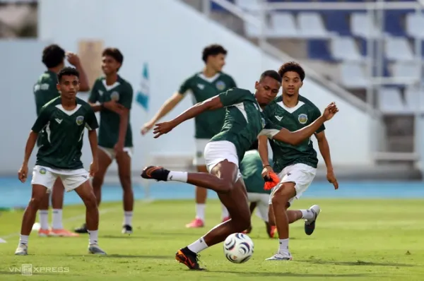 Timor Leste team practices at Chonburi Stadium, Thailand on the evening of July 23, 2026 to prepare for the match against Vietnam in the opening round of Group A ASEAN Cup 2026. Photo: Duc Dong