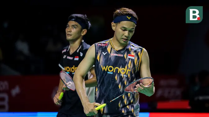 Foto: Nasib Ironis Fajar/Fikri di Indonesia Open 2026, Langsung Angkat Kaki setelah Catatkan Prestasi Ekspresi ganda putra Indonesia, Fajar Alfian dan Muhammad Sohibul Fikri. (Bola.com/Bagaskara Lazuardi)