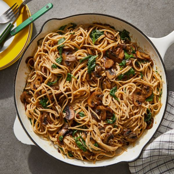 Creamy Mushroom & Spinach Pasta Credit: Jennifer Causey