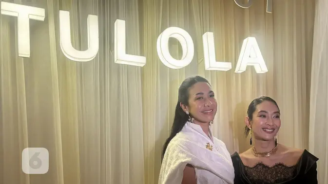 TULOLA bersama BCA dan Pertamina mempersembahkan perayaan Kawan Nusantara pada 23 dan 24 Juli 2026 di Nusantara Ballroom, The Dharmawangsa, Jakarta. Pameran ini menyoroti perjalanan subeng, aksesori tradisional Bali. (Liputan6.com/Asnida Riani)