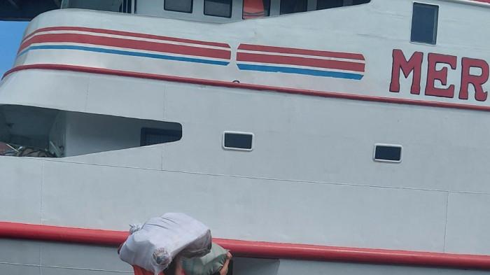 KAPAL - Ilustrasi aktivitas di Pelabuhan Manado, Sulawesi Utara. Berikut jadwal kapal pada Minggu (26/7/2026).