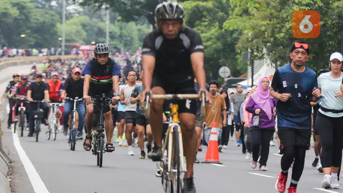 Memahami jenis jenis lemak dalam tubuh manusia penting untuk menjaga kesehatan. Kenali perbedaan lemak putih, cokelat, beige, subkutan, hingga visceral beserta fungsinya. (Liputan6.com/Herman Zakharia)