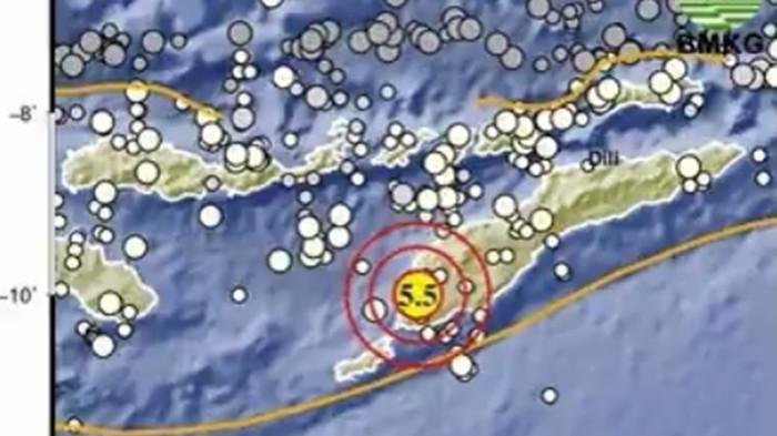 GEMPA KUPANG - Baru saja gempa bumi terkini magnitudo 5.5 guncang barat daya Kabupaten Kupang NTT, BMKG sebut tidak berpotensi tsunami, Minggu (26/7/2026).