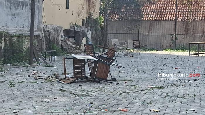 LOKASI BENTROKAN TAMBAK (3) - Sehari pasca bentrokan atau tepatnya pada Senin (27/7/2026) situasi di lahan kosong Jalan Tambak, Menteng, Jakarta Pusat sudah kondusif.TRIBUNJAKARTA.COM/ELGA PUTRA