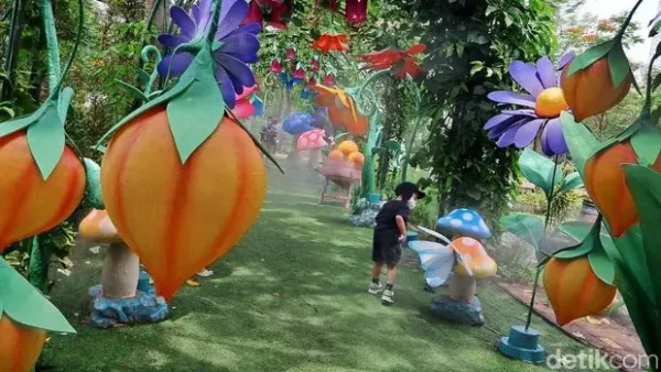 Taman di Tengah Kota yang Asyik untuk Liburan Keluarga Mengisi libur akhir pekan yang bermanfaat tentunya jadi waktu yang sangt berharga. Nggak usah jauh-jauh, maen ditengah kota juga bisa asyik kok sambil ajak keluarga.