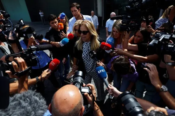 Spains greatest female tennis player goes broke after losing $41M fortune due to ex-husband - 1