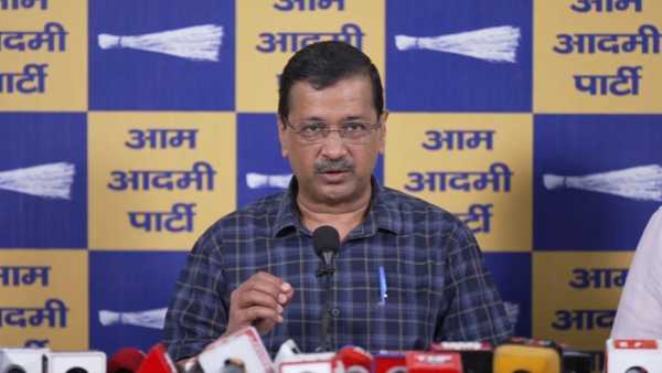 Now preparing to corner the central government on the issue of E-20 petrol, Kejriwal will go to the Prime Minister's residence, called town hall on Saturday