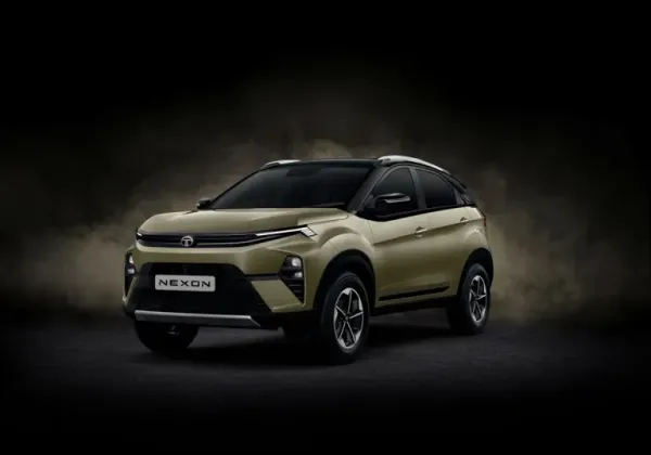 2026 tata nexon pure+ ps panoramic sunroof trim launched 2026 tata nexon pure+ ps panoramic sunroof trim launched