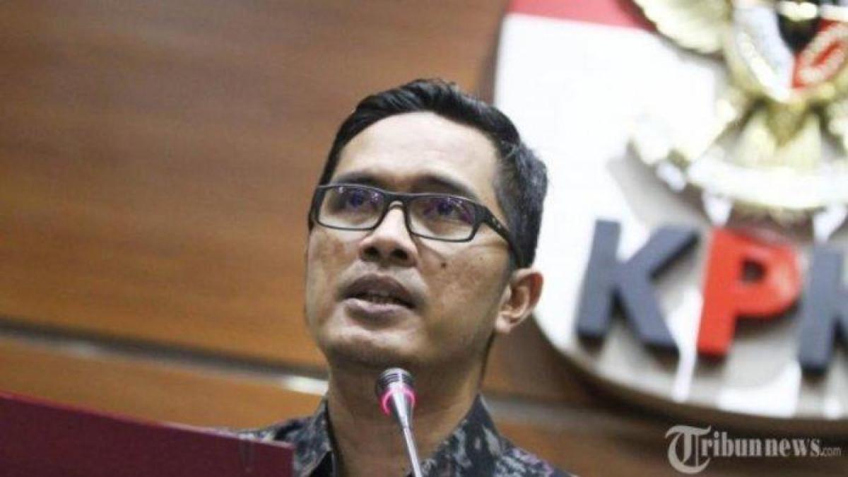 Febri Diansyah pengacara eks Jampidsus Febrie Adriansyah jawab soal kepemilikan emas 74 kg, sebut tugas penyidik