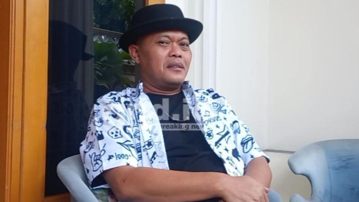 PERNIKAHAN ARTIS - Sule saat dijumpai di kediamannya di Tambun, Bekasi, Senin (23/2/2026).