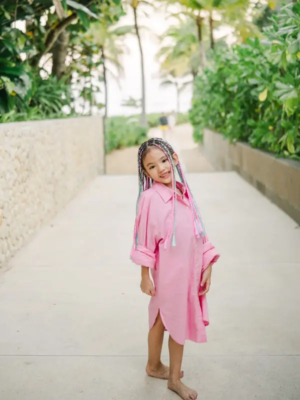 Claire Herbowo, putri Shandy Aulia tampil ekspresif dengan rambut cornrow (@claireherbowo)