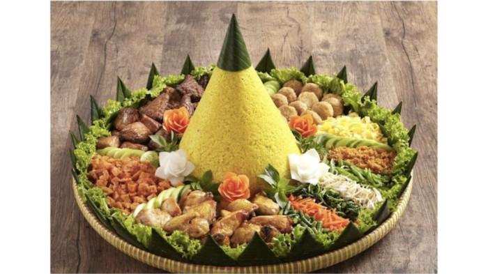 Nasi Tumpeng