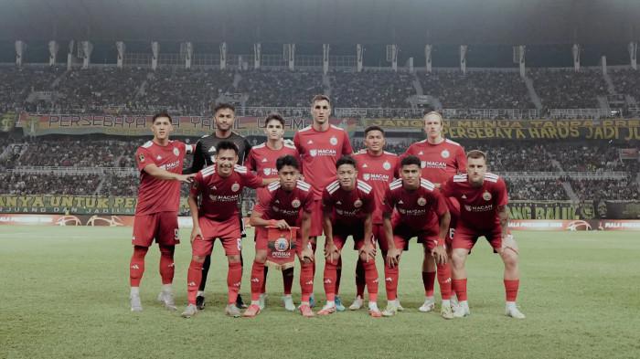 SKUAD PERSIJA 2026 - Skuad Persija Jakarta saat menghadapi Persebaya Surabaya di Stadion Gelora Bung Tomo, Surabaya, Minggu (26/7/2026).