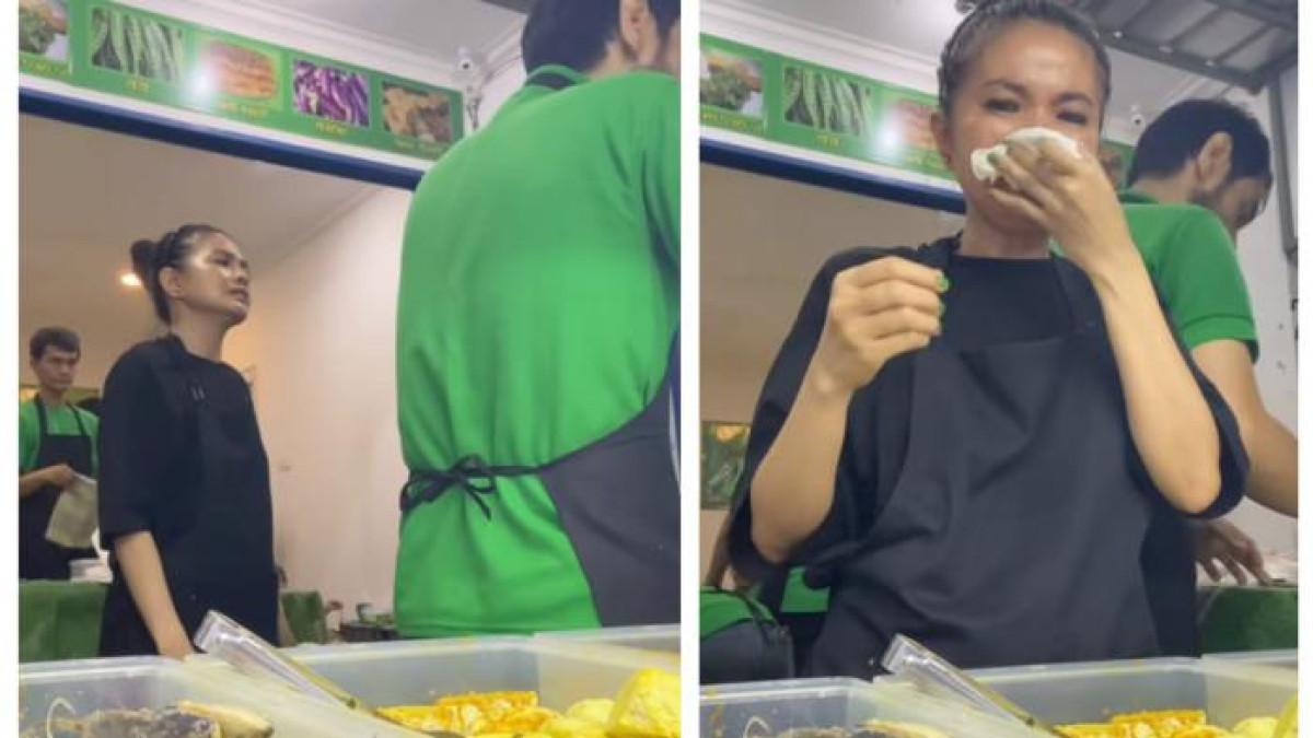 WARUNG DIPALAK PREMAN - Tangis istri aktor Epy Kusnandar, Karina Ranau pecah saat warung makannya di kawasan Pasar Minggu, Jakarta Selatan dipalak preman.