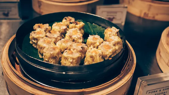 Dimsum (Sumber: Photo by SJ Baren on Unsplash)
