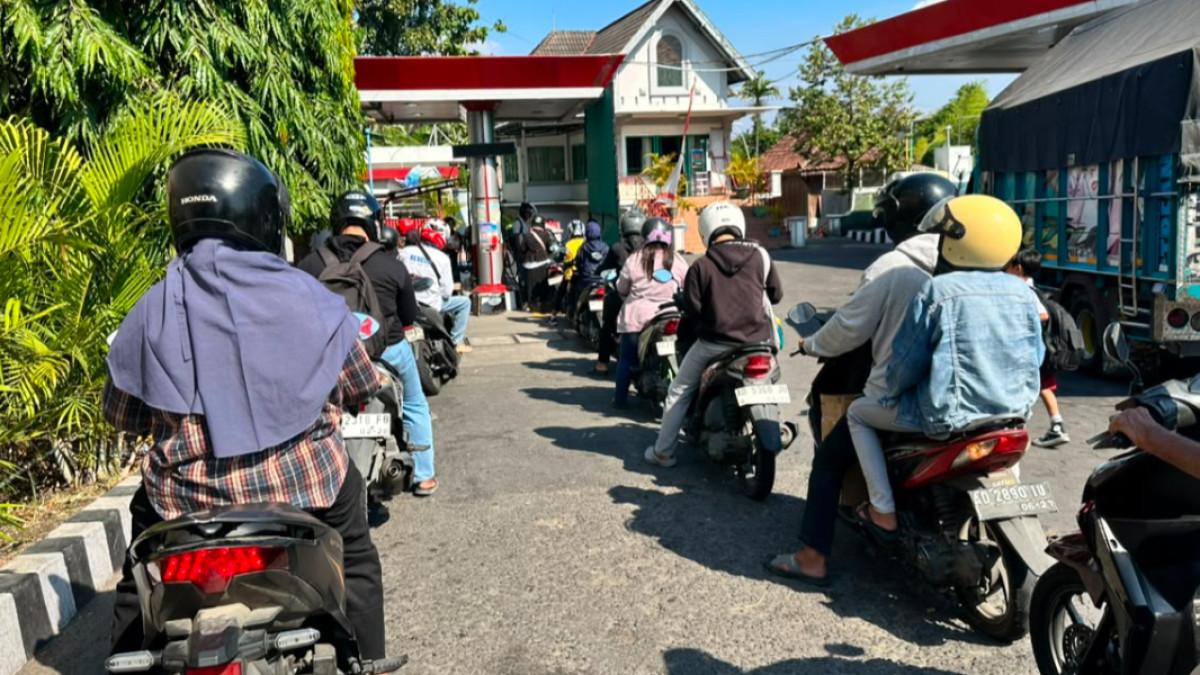 Disampaikan ke TribunStyle.com Kamis (30/7/2026) Dika mengaku kenaikan harga BBM membuat biaya operasional harian meningkat.