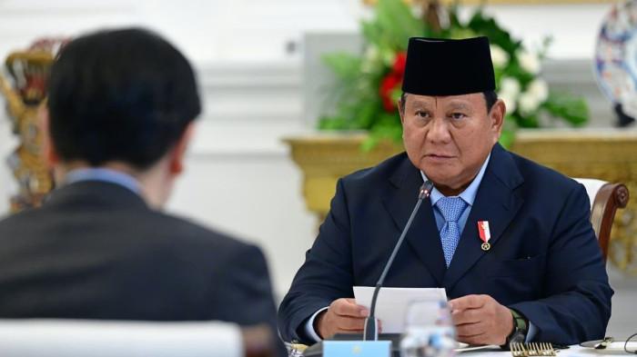 Presiden RI Prabowo Subianto dalam pertemuan dengan PM Singapura Lawrence Wong di Istana, Jakarta, Senin (6/7/2026).