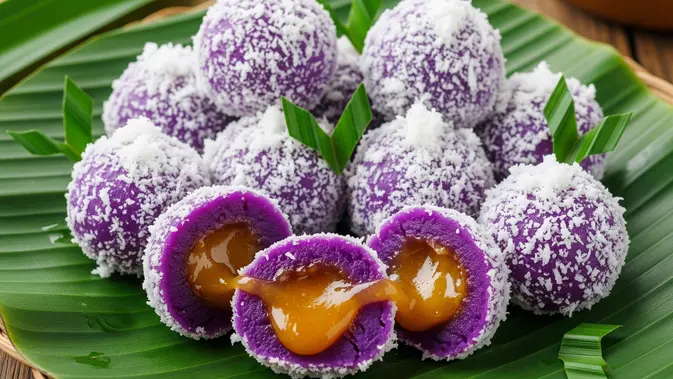 Klepon ubi ungu. [Foto: Gemini]