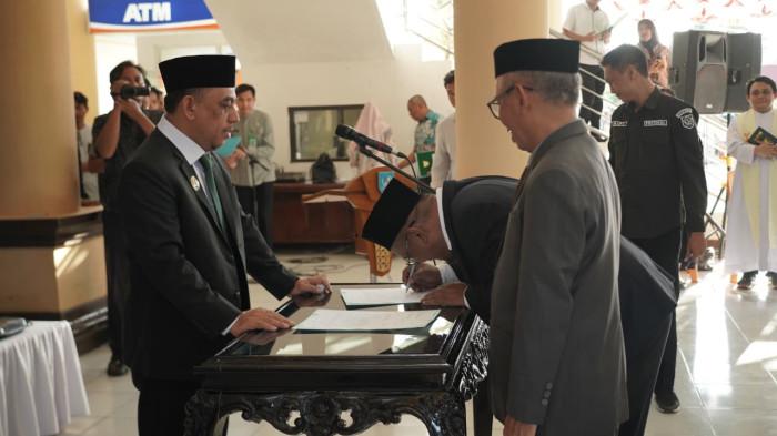 PEMKAB BOLMONG - Bupati Bolaang Mongondow (Bolmong) Yusra Alhabsyi dan Wakil