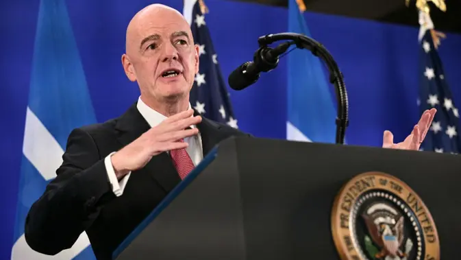 Gianni Infantino Presiden FIFA, Gianni Infantino, berbicara selama resepsi FIFA di Trump Tower di New York pada 17 Juli 2026. (Mandel NGAN/AFP)