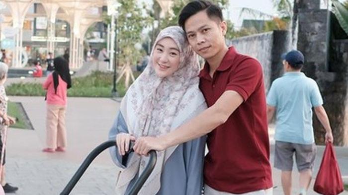 LARISSA CHOU CERAI: Akhirnya selebgram Larissa Chou buka suara usai diisukan selingkuh setelah resmi menggugat cerai sang suami, Ikram Rosadi pada Juni 2026.