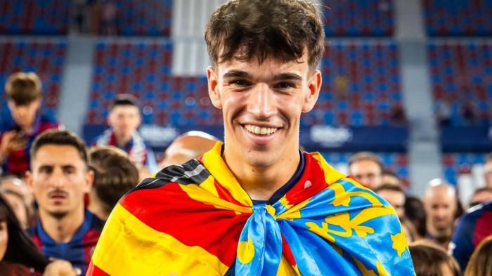 Pemain baru Real Madrid, Carlos Espi
