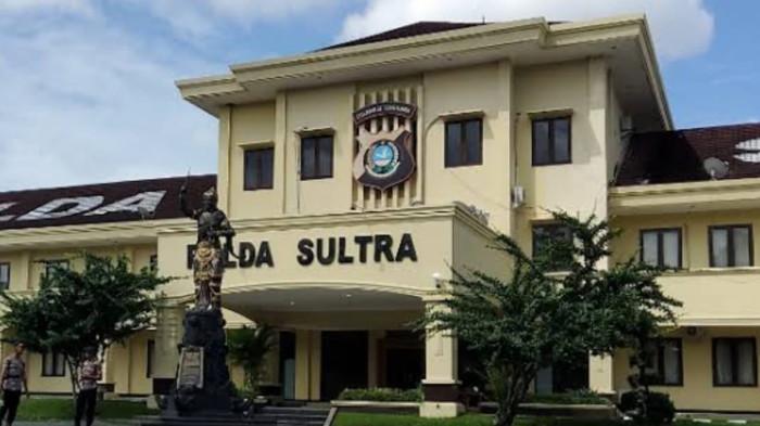 MARKAS POLDA SULTRA - Markas Kepolisian Daerah Sulawesi Tenggara (Polda Sultra) Jalan Haluoleo Kelurahan Mokoau, Kecamatan Kambu, Kota Kendari, Provinsi Sultra. Kapolri Jenderal Listyo Sigit Prabowo kembali merotasi jajaran perwira menengah (Pamen) di lingkungan Polda Sultra.