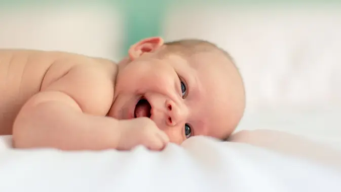 Ilustrasi bayi laki-laki. (Photo by Filip Mroz on Unsplash)
